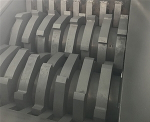 工業固廢撕碎機的刀片磨損后要如何處理？