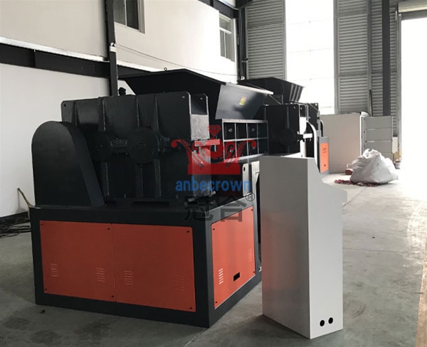 塑料撕碎機生產中的安全防護出了問題怎么辦？